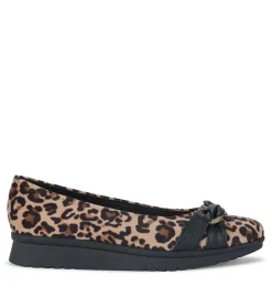 Hot Aurora Flat Flats & Loafers