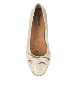 Hot Aurora Flat Flats & Loafers