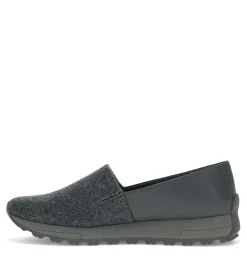 New Gennie Slip On Flats & Loafers|Sneakers