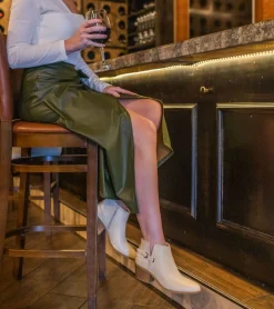 Outlet Shannen Block Heel Bootie Booties
